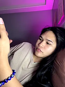 Snapshot of AlianaBlair chatting on 11-08-25, 05:40 AlianaBlair online show from 11-08-25, 05:40