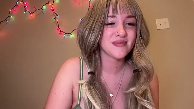 anamira1 online show from 02-26-26, 12:37