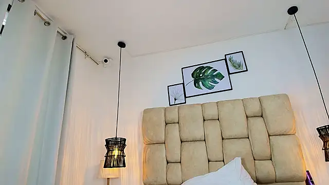 Snapshot of Cinthiabaker chatting on 03-04-26, 12:33 Cinthiabaker online show from 03-04-26, 12:33