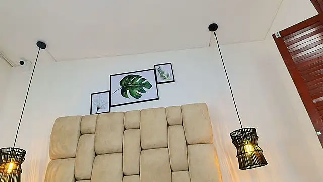 Snapshot of Cinthiabaker chatting on 03-18-26, 02:20 Cinthiabaker online show from 03-18-26, 02:20