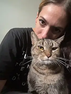 Snapshot of tbp96 chatting on 04-07-26, 05:24 tbp96 online show from 04-07-26, 05:24