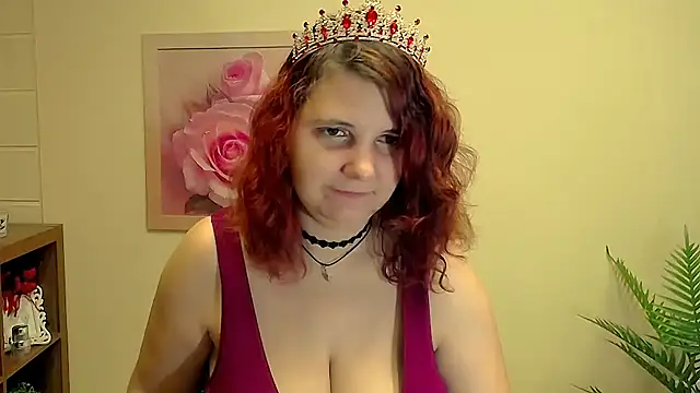 TwoBigSuns online show from 11-18-25, 08:19