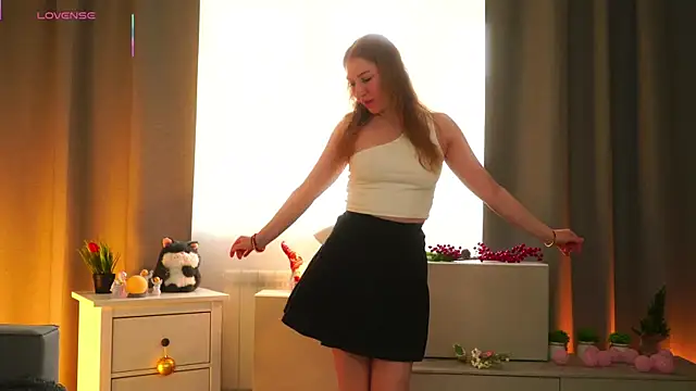 LorettaGladman online show from 03-28-26, 04:45