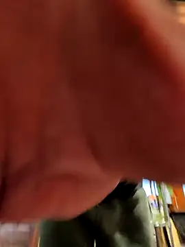 Snapshot of sizableunicorn7 chatting on 11-17-25, 10:15 sizableunicorn7 online show from 11-17-25, 10:15