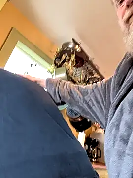 Snapshot of sizableunicorn7 chatting on 11-30-25, 03:16 sizableunicorn7 online show from 11-30-25, 03:16