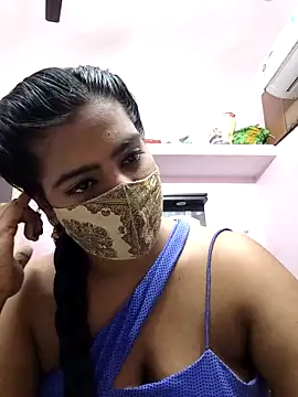 Tamil-Meenu12 online show from 12-18-25, 05:24