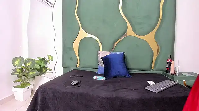 perlaasm online show from 10-23-25, 01:54