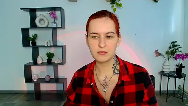 RubyHolmess online show from 09-12-25, 12:16