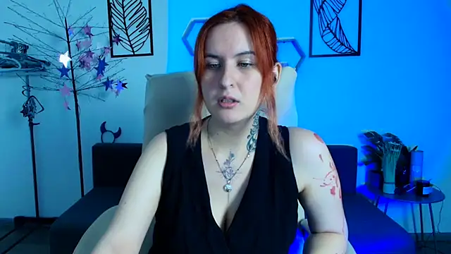 RubyHolmess online show from 09-13-25, 06:08