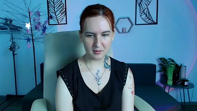 RubyHolmess online show from 09-14-25, 06:40