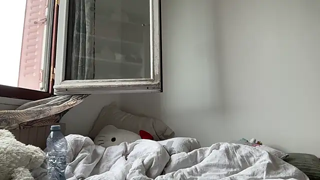 NIQUE TARAXX online show from 09-14-25, 01:43