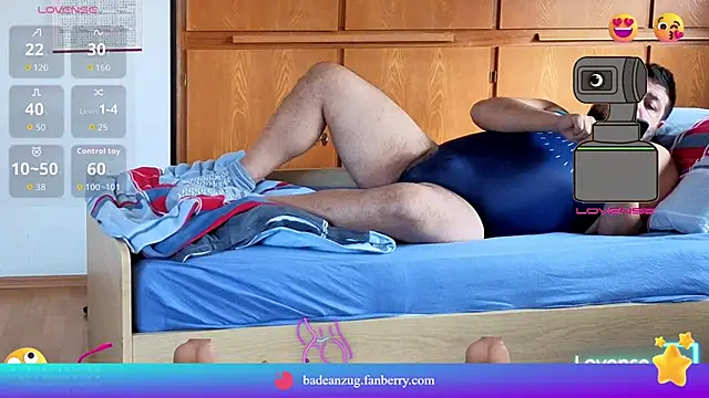 Snapshot of Badeanzug chatting on 11-15-25, 12:02 Badeanzug online show from 11-15-25, 12:02