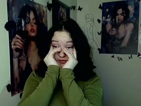 LadyAlice  online show from 12-05-25, 07:28