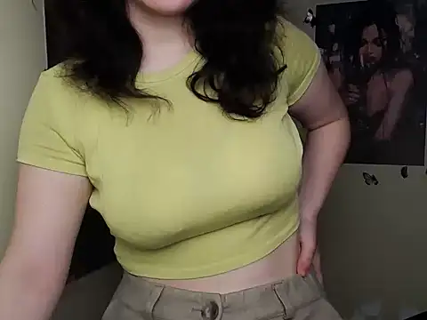 Snapshot of LadyAlice_ chatting on 04-09-26, 06:19 LadyAlice online show from 04-09-26, 06:19