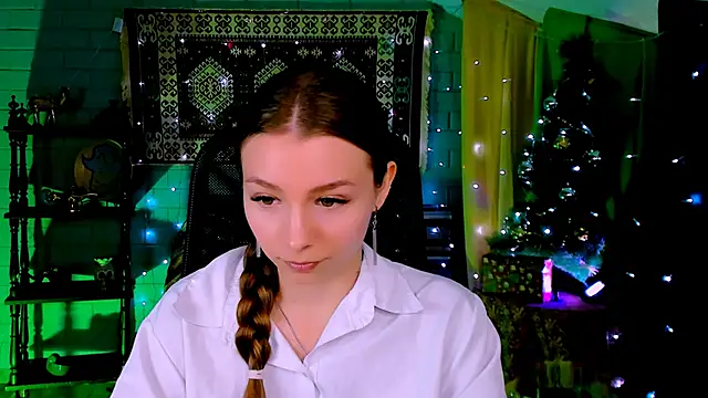 JulieDaniel online show from 01-12-26, 08:41