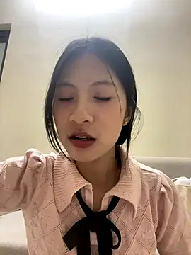 Lil-Gi online show from 09-19-25, 04:40