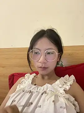 Lil-Gi online show from 09-23-25, 02:20