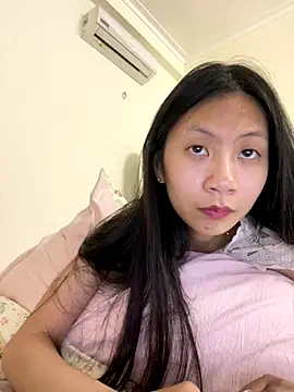 Lil-Gi online show from 11-11-25, 03:56