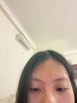 Lil-Gi online show from 11-18-25, 05:39