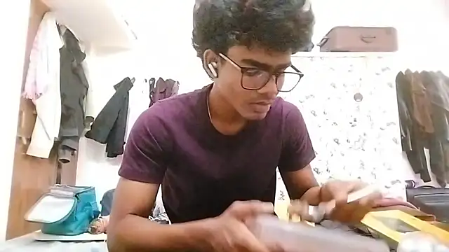 Rahulisagoodguy online show from 11-22-25, 09:41