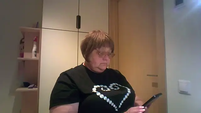 rewa666 online show from 09-08-25, 04:17
