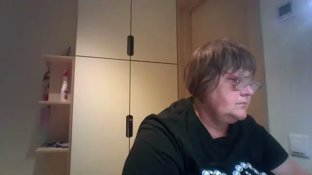 rewa666 online show from 09-11-25, 04:18