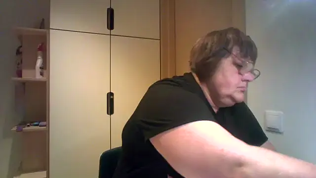 rewa666 online show from 09-12-25, 04:45