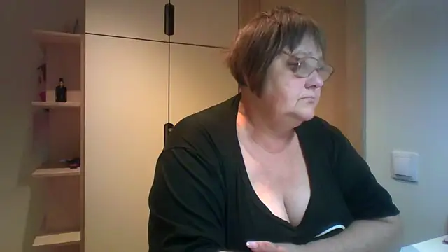 rewa666 online show from 09-30-25, 04:06