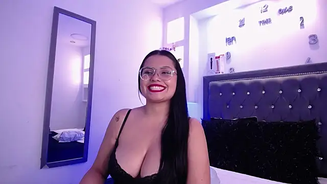Snapshot of MelissaRhodes chatting on 10-03-25, 09:01 MelissaRhodes online show from 10-03-25, 09:01