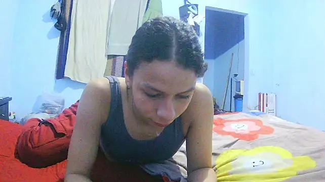 Snapshot of Tania_Gate chatting on 09-15-25, 03:28 Tania Gate online show from 09-15-25, 03:28