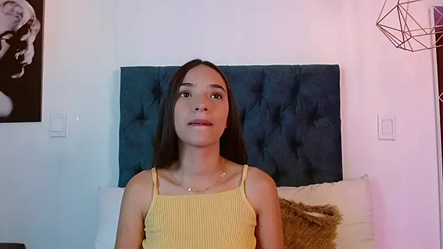 Lilith Nocturne online show from 11-19-25, 06:41