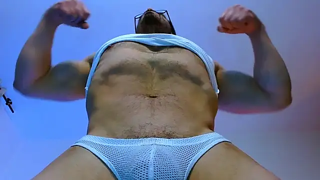 Snapshot of Axel_Lover chatting on 03-08-26, 10:24 Axel Lover online show from 03-08-26, 10:24