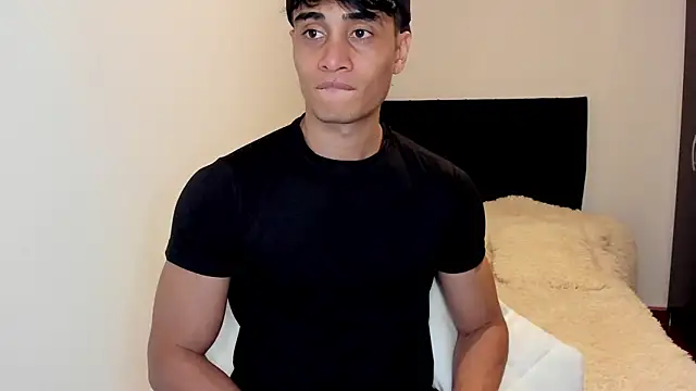 stylish men online show from 09-28-25, 07:30