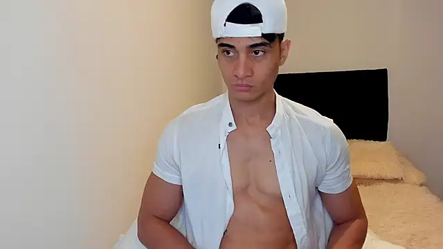 stylish men online show from 09-30-25, 01:49