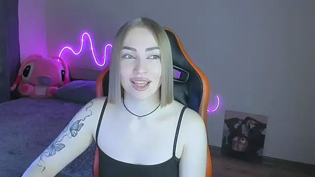 LaraKrein lk online show from 01-17-26, 12:21