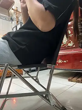 sharon-Hanna online show from 11-27-25, 01:13