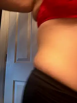 thatgurlred online show from 01-11-26, 08:14