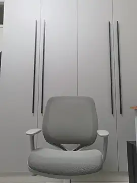 Ethan-SSS online show from 04-16-26, 04:08