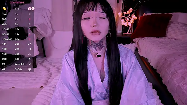 Lein Bone online show from 12-20-25, 12:07