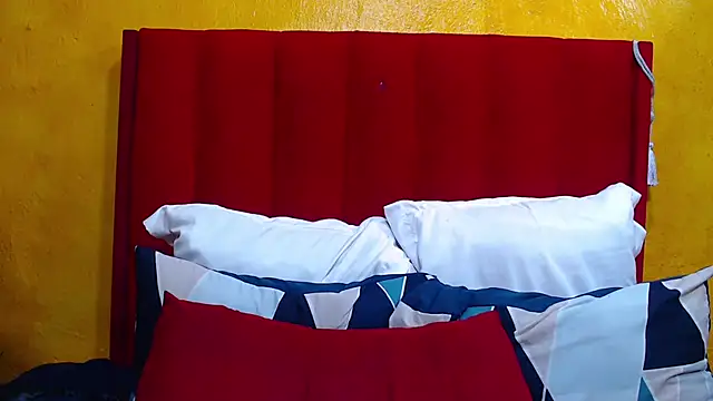 Candycrush2555 online show from 12-14-25, 08:41