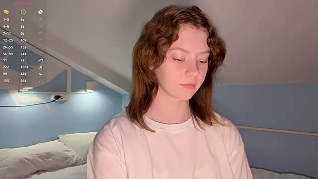 Snapshot of IrisPurrphy chatting on 09-21-25, 03:24 IrisPurrphy online show from 09-21-25, 03:24