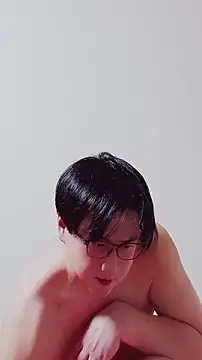 Snapshot of oyu_kun chatting on 02-19-26, 10:44 oyu kun online show from 02-19-26, 10:44