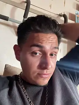 Snapshot of Shankortiz chatting on 11-27-25, 08:55 Shankortiz online show from 11-27-25, 08:55