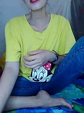 DauTay hot online show from 11-10-25, 01:59