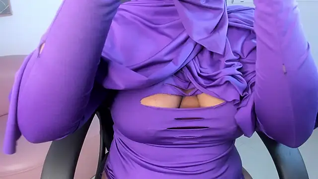 yasmin elite online show from 10-10-25, 10:03