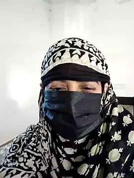 Snapshot of Rimi_cpl chatting on 10-14-25, 08:04 Rimi cpl online show from 10-14-25, 08:04