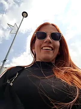 Alis xxx online show from 10-27-25, 06:34