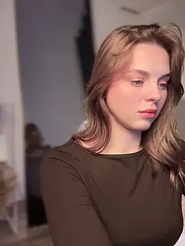 LilyFlamee online show from 10-09-25, 04:05