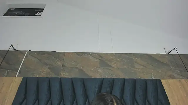 Snapshot of Samy_Grey01 chatting on 10-18-25, 04:04 Samy Grey01 online show from 10-18-25, 04:04