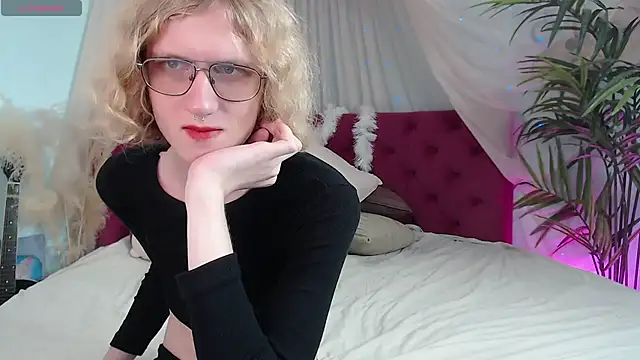 Snapshot of HarryBrain_ chatting on 11-01-25, 09:55 HarryBrain  online show from 11-01-25, 09:55